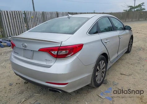 2015 Hyundai Sonata Sport z USA, uszkodzony, nr VIN 5NPE34AF7FH218715